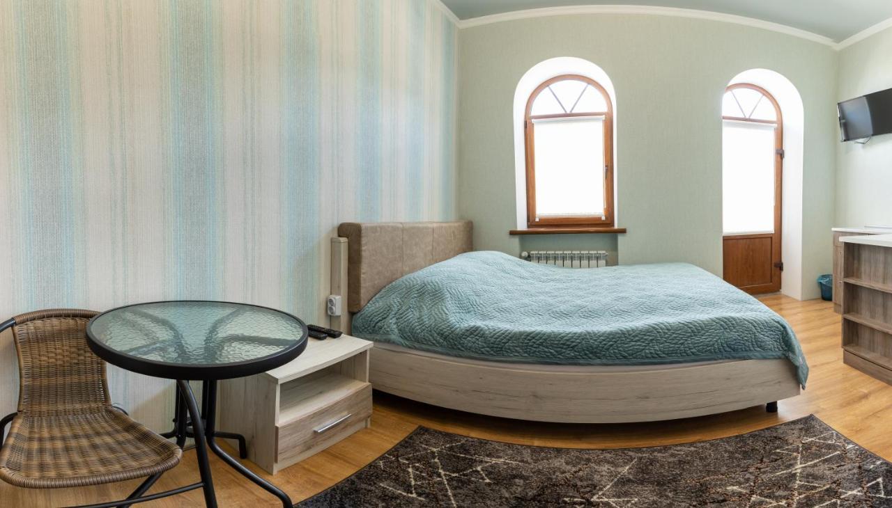 Апартаменти В Старому Місті Sweet House Kamianets-Podilskyi Exterior foto