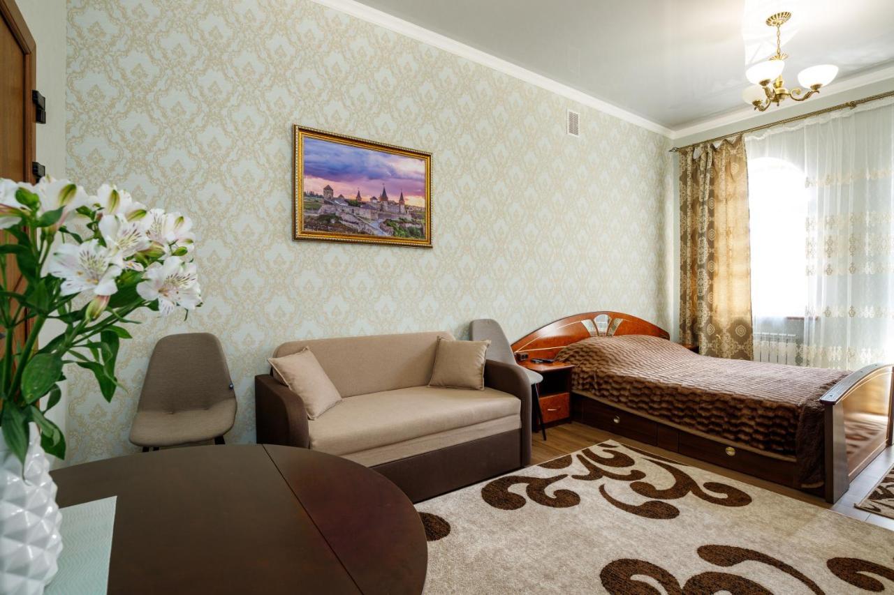 Апартаменти В Старому Місті Sweet House Kamianets-Podilskyi Exterior foto